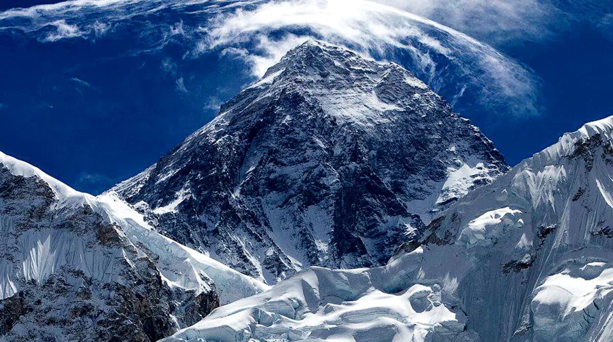 Three Passes Trek to Everest Region